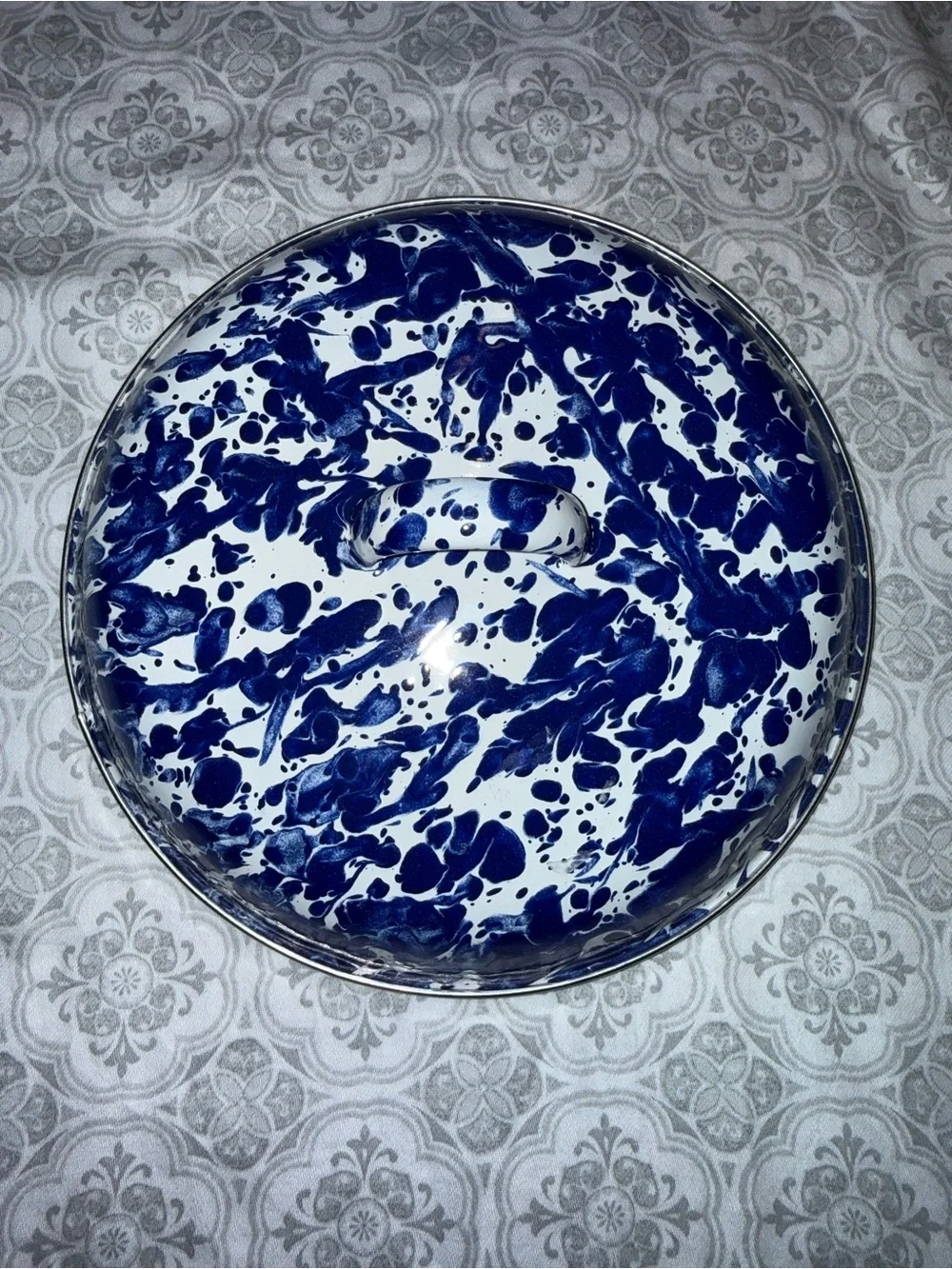 Golden Rabbit Enamelware Dutch Oven 2.5 qt Cobalt Blue & White Swirl